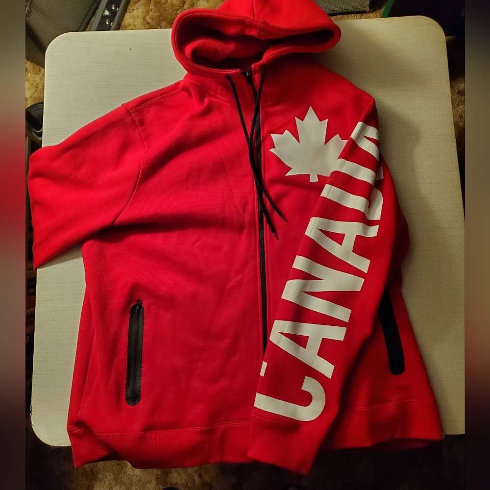Hudson's Bay Canada full zip hoodie XXL